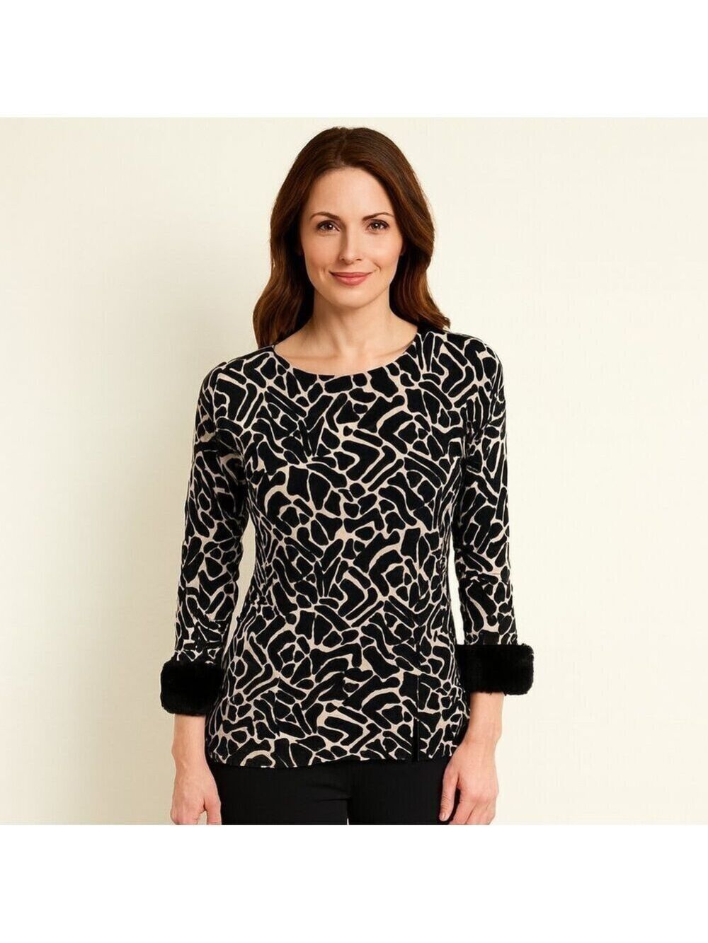 Finity Merino Wool Sweater S | Faux Fur Cuff | Luxe Animal Print | Side Slits
